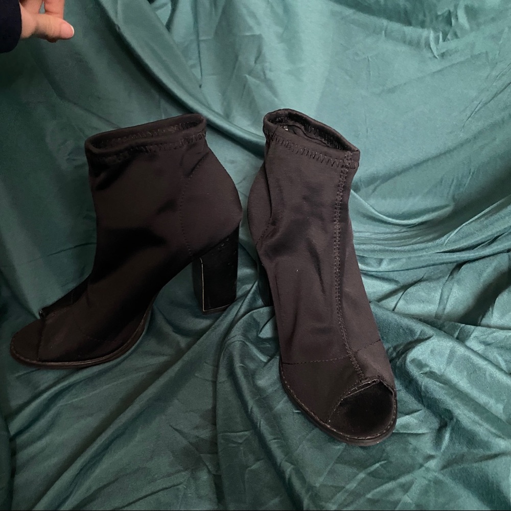 black heeled booties - Urban outfitters